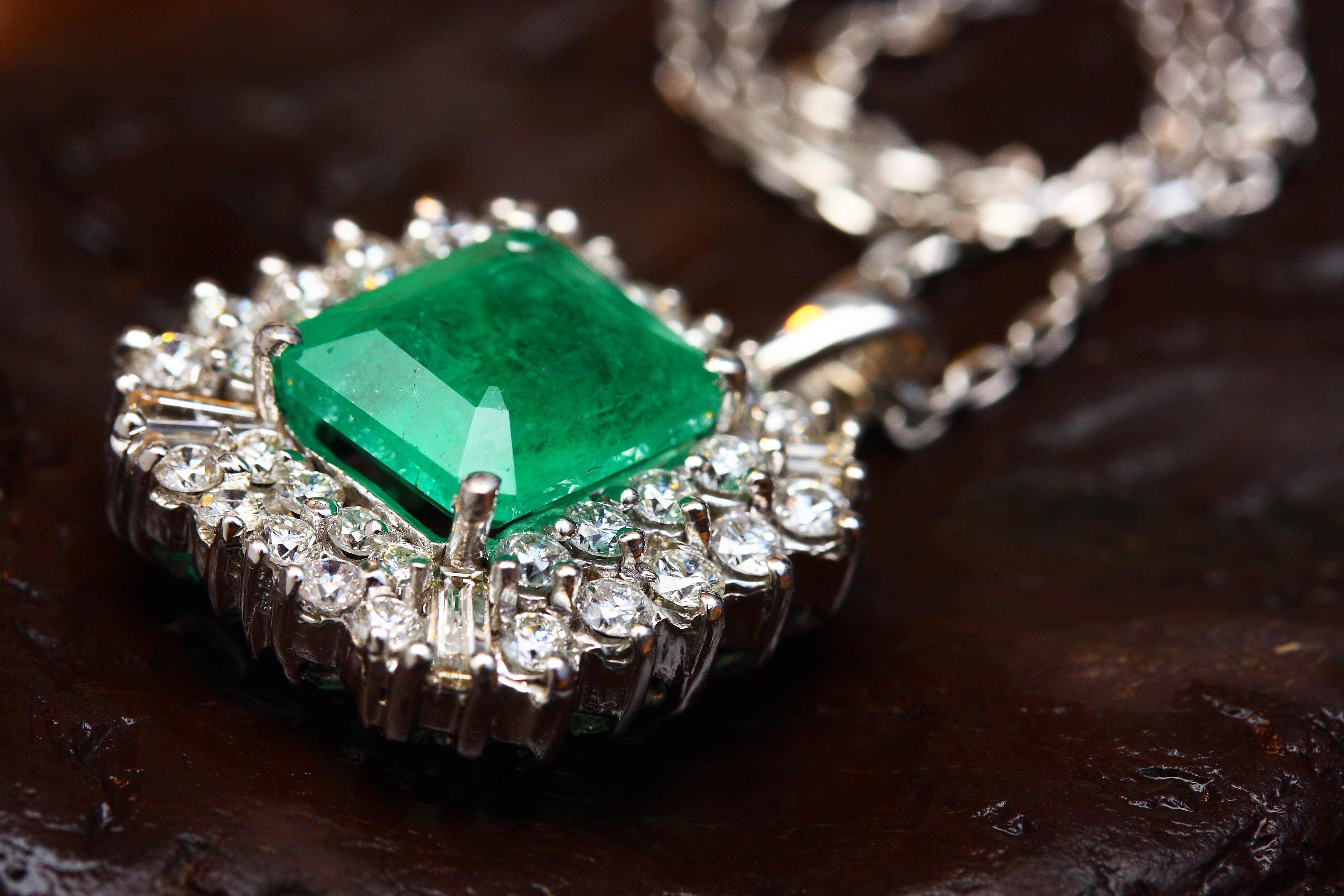 Introducing the Unique Fine Jewellery Brand